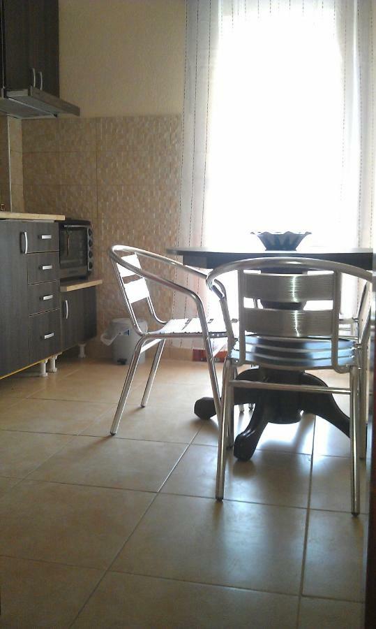 Apartment 60M From Sea! Nea Kallikrateia Extérieur photo